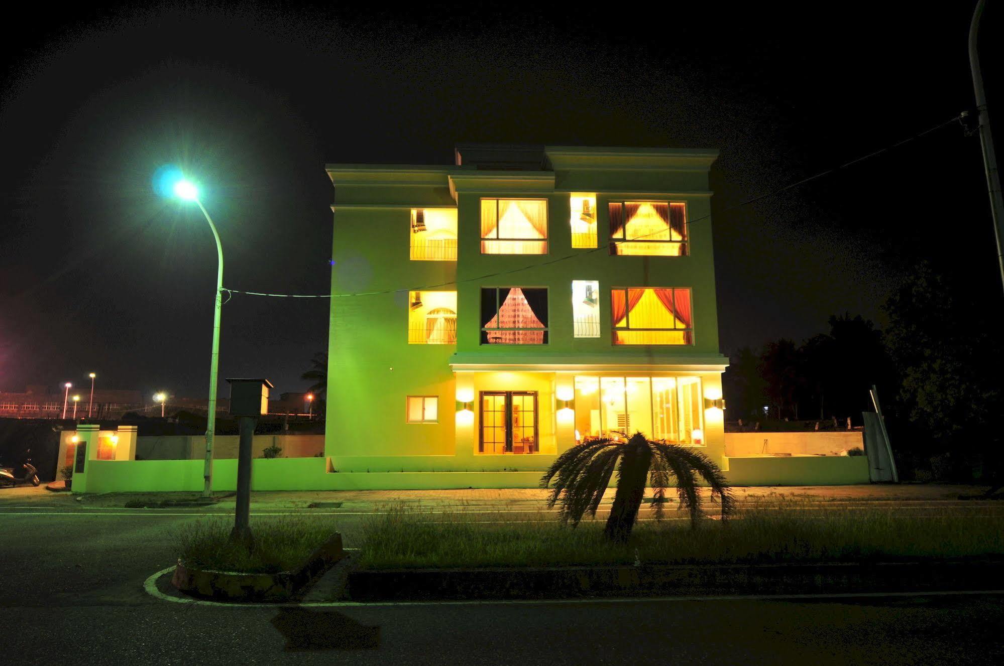 Full Sun House - Peng'S Family Apartman T'ai-tung Kültér fotó